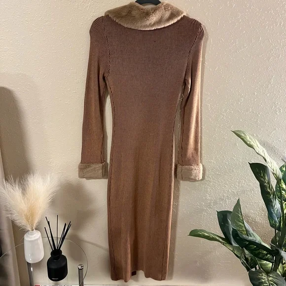 Brown Long Sleeve Knit Cardigan with Faux Fur Trim - Picture 3 of 3